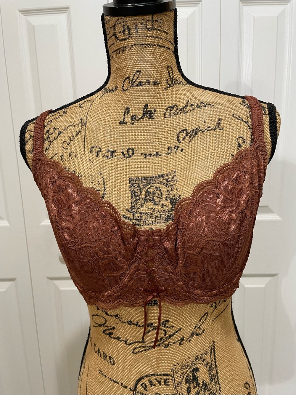 Frederick's of Hollywood Brown Lace Underwire Bra